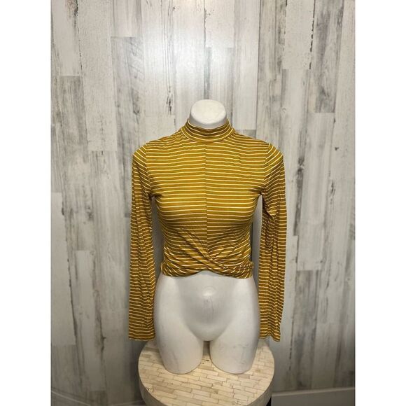 Stripped long sleeve - Picture 1 of 5